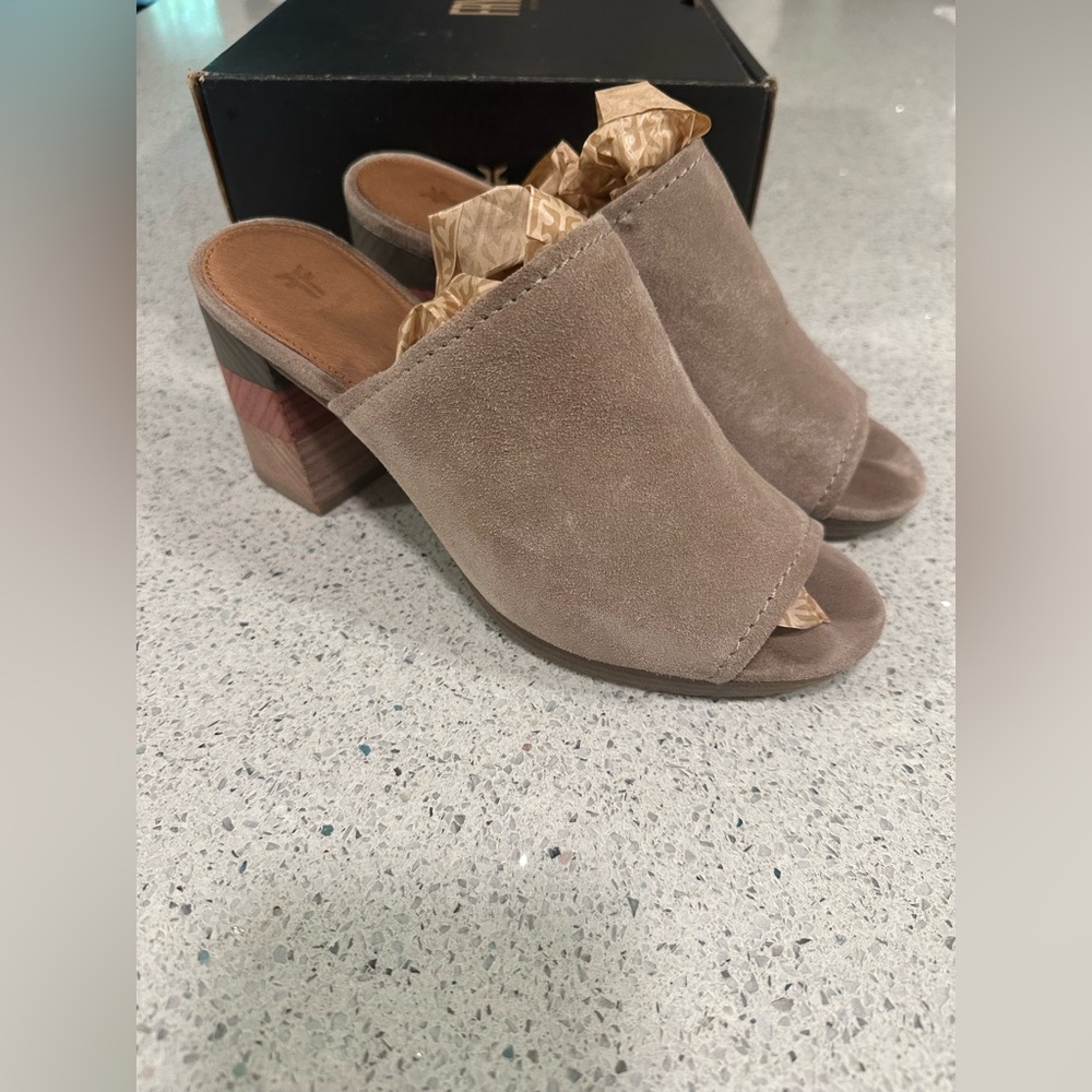 Frye Blake Chevron Mules 7.5